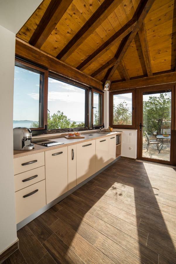 Poseydon Beach Bungalow مْليني المظهر الخارجي الصورة